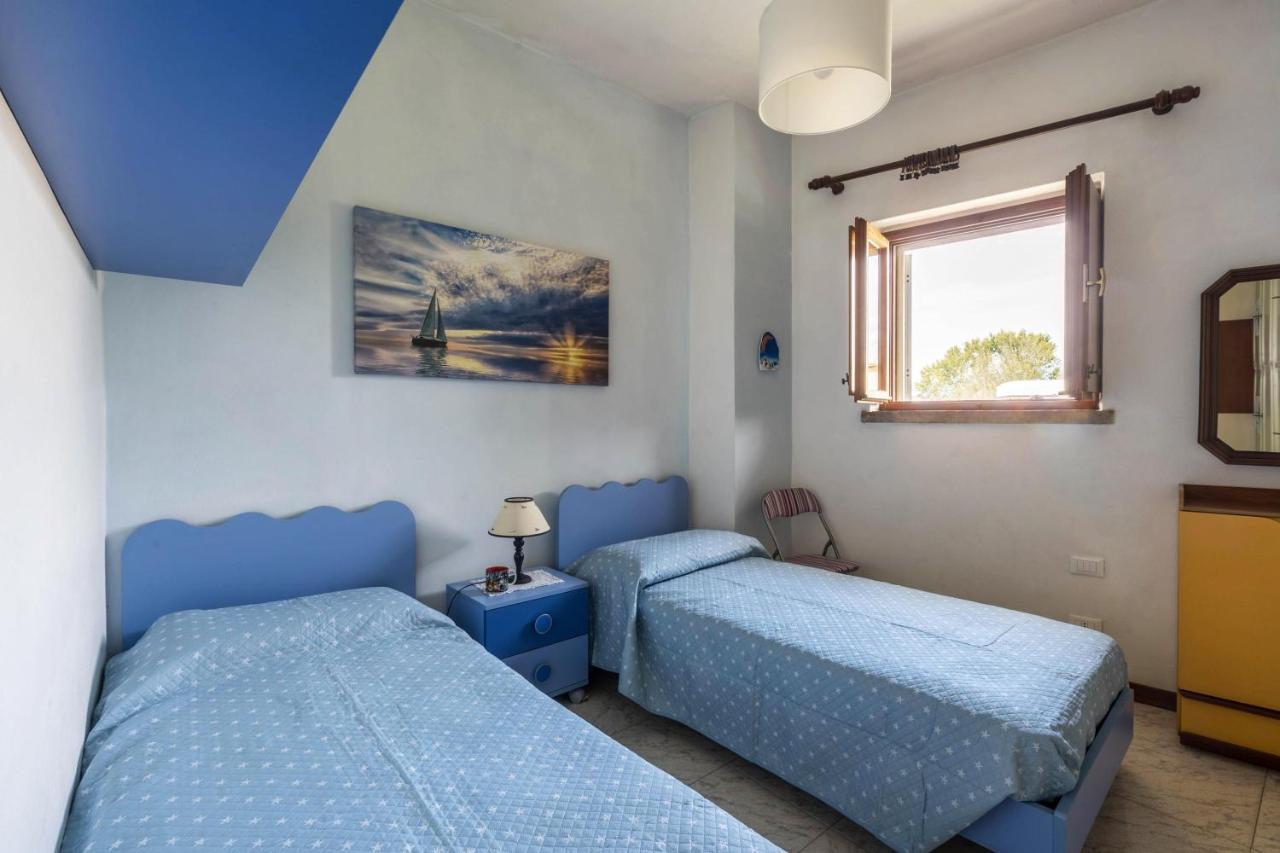 דירות מארינלה די סרזאנה Casa Bea Marinella מראה חיצוני תמונה